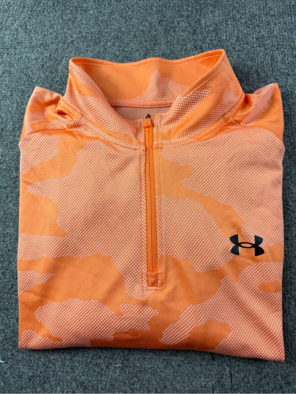 Under Armour Loose Mens 1/4 Zip Camo Long Sleeve Golf Sweatshirt Size 2XL Orange